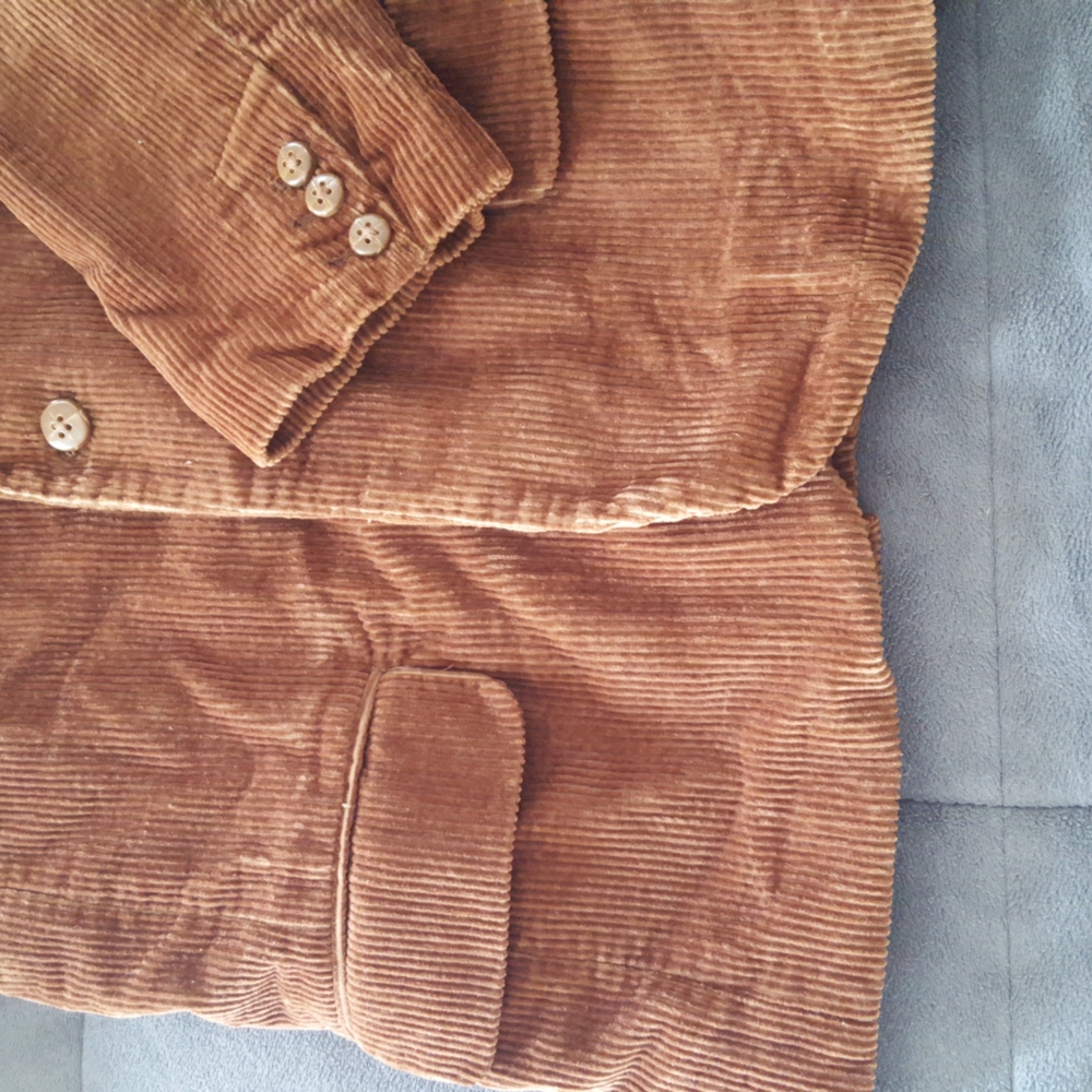 Sports Jacket - Picture 2 of 3